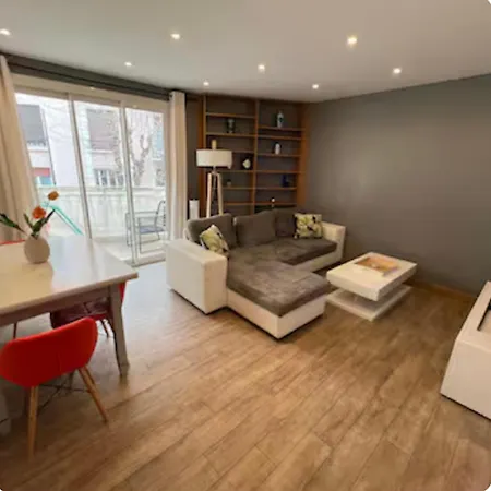 Pws Stylish & Modern In Juan * Terrace, Ac *